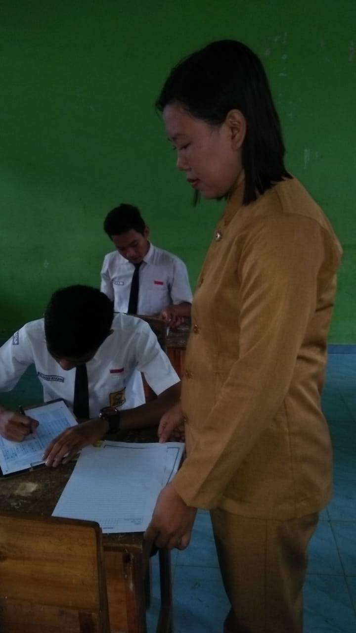 Foto program Dana Bayarin Uang Sekolah Anak Buddhis