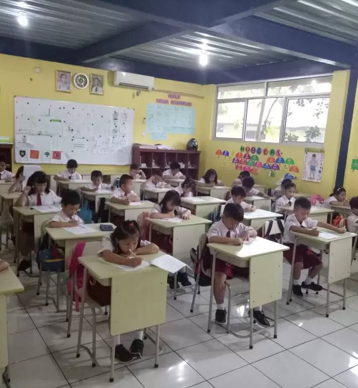 Foto program Pembangunan Sekolah Buddhist Punna Karya