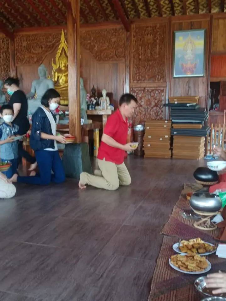 Foto program Dana Perayaan Waisak Saung Santi Sukha Arama