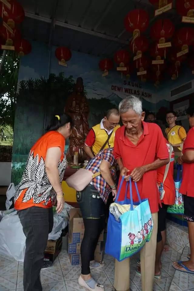 Foto program Bakti Sosial Imlek untuk 200 Umat Buddha Kurang Mampu