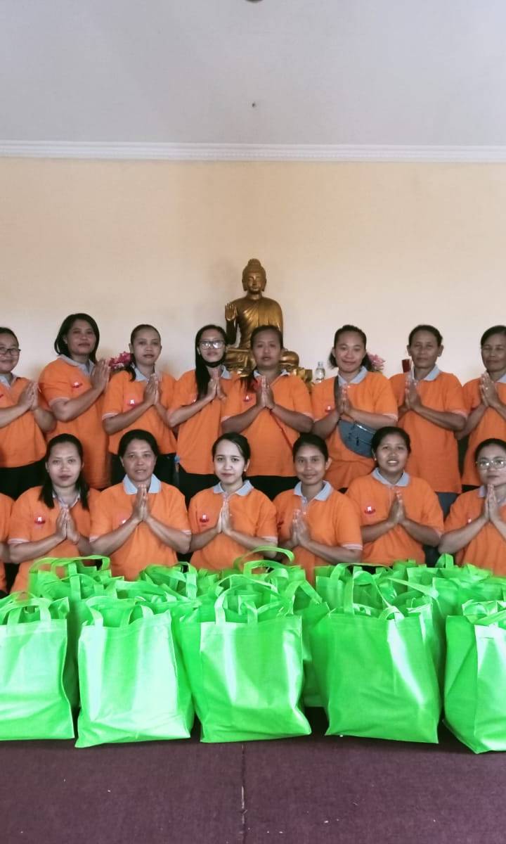Foto program Dana Kunjungan Kasih Hari Ibu Lansia Kurang Mampu