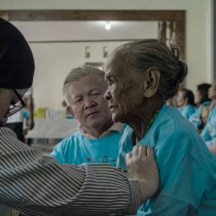 Foto program Dana Cinta Kasih Pengobatan 200 Umat & 150 Anak Buddhis