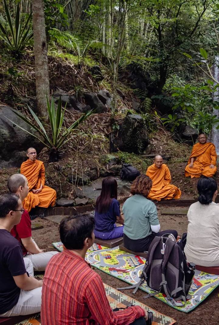 Foto program Dana Pembuatan 11 Toilet Layak Dusun Buddhis Krecek