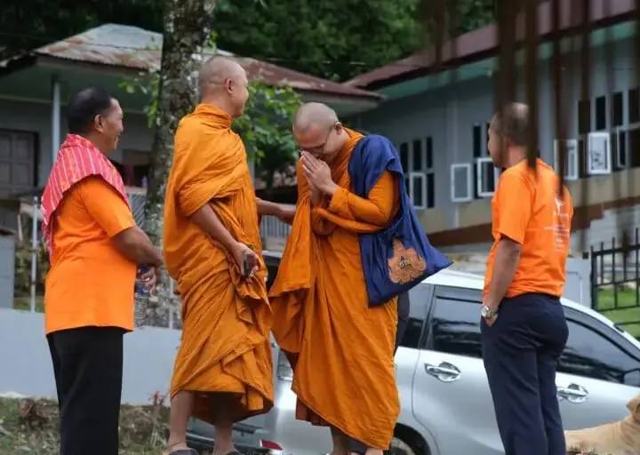 Foto program Dana Dukung Upgrade Media Kerja Media Buddhis Buddhazine