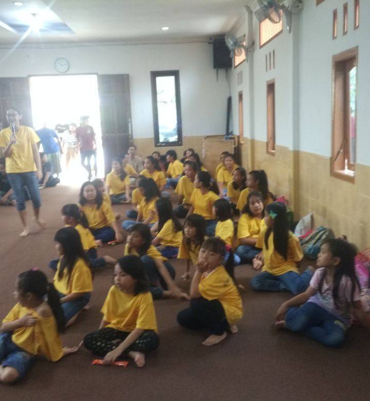 Foto program DANA MENJELANG IMLEK KEPADA 129 ANAK-ANAK SEKOLAH MINGGU
